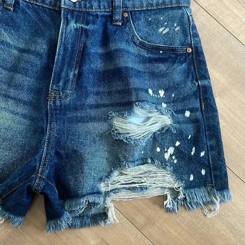 4/$25 No Boundaries Distressed Paint Splatter Junior Shorts Sz 9 - Picture 2 of 6